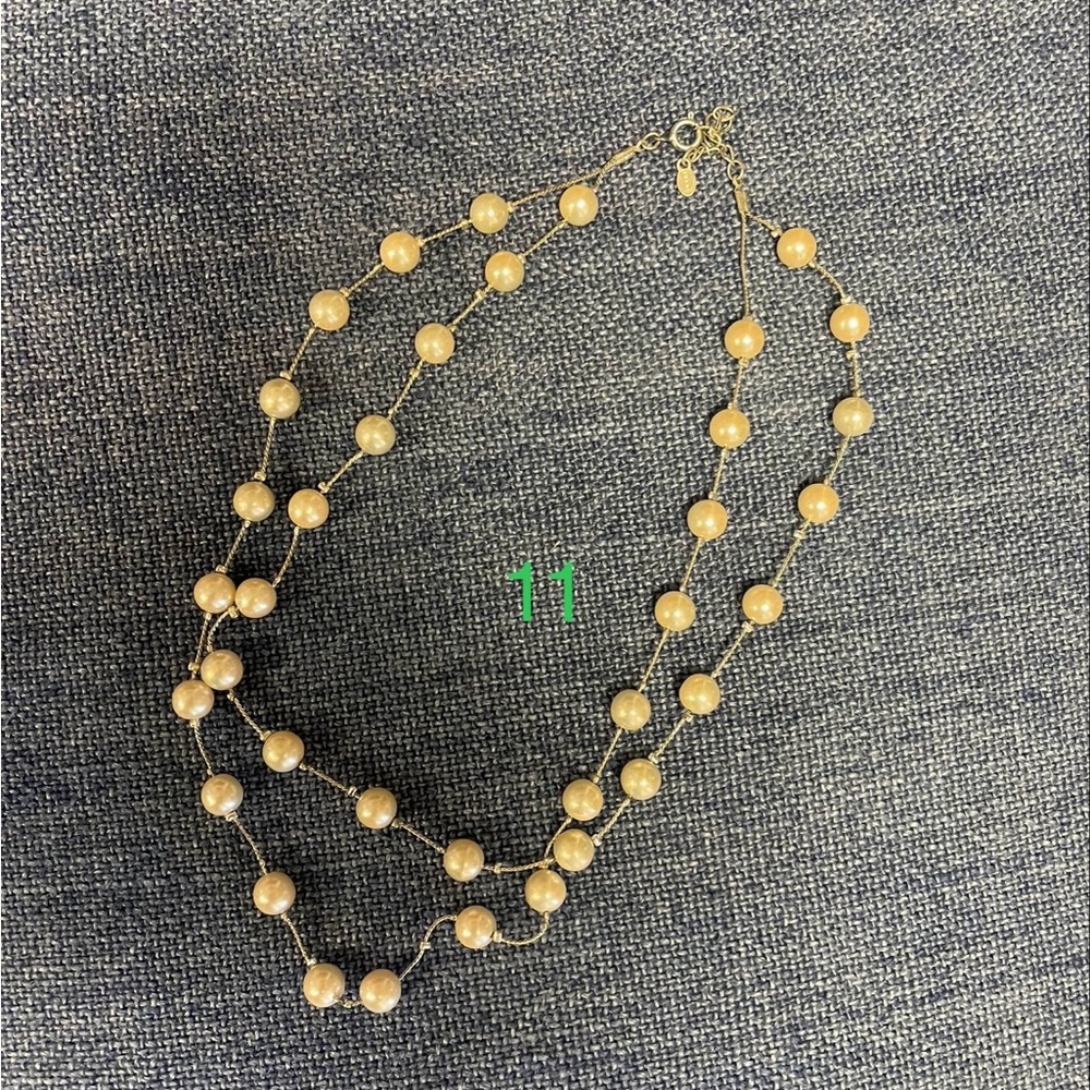 Elegant Gold Beaded Necklace